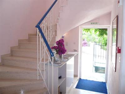 фото отеля Thalis Rooms