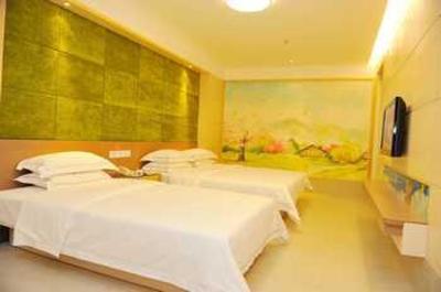 фото отеля Lucky 7 Inn Wuhan Hanyang