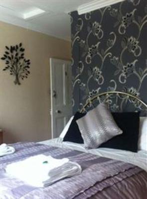 фото отеля Crown Hotel Langholm