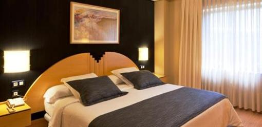 фото отеля Hotel Aretxarte Zamudio