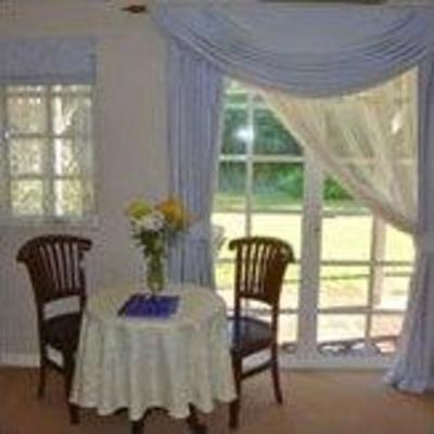 фото отеля Newberry Manor