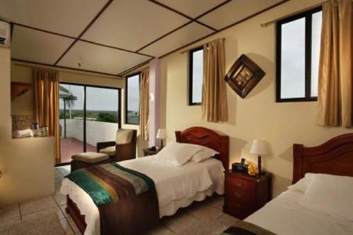 фото отеля Divers Santa Cruz Lodge