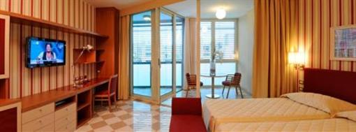фото отеля Atahotel The One