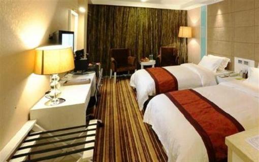 фото отеля Jiulong Huatian Hotel