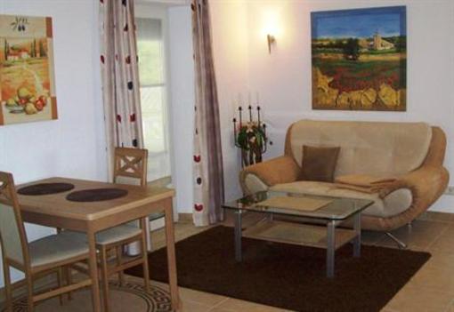фото отеля Appartementhotel A9 Denkendorf