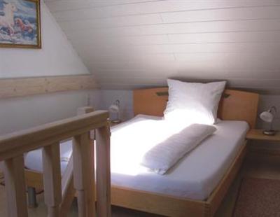 фото отеля Appartementhotel A9 Denkendorf
