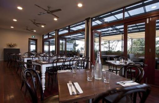 фото отеля The Huskisson