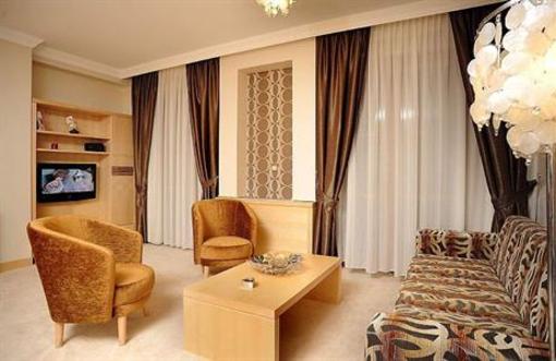фото отеля Yalova Thermal Camlik Hotel