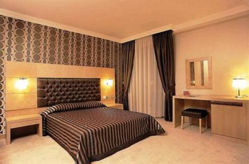 фото отеля Yalova Thermal Camlik Hotel