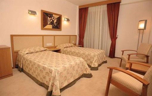 фото отеля Yalova Thermal Camlik Hotel