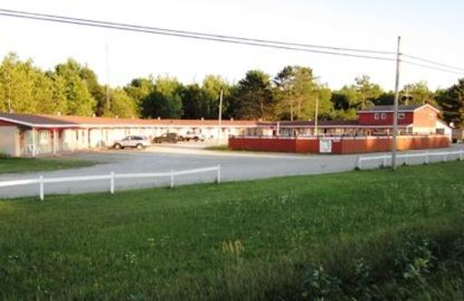 фото отеля Skyways Motel Gravenhurst