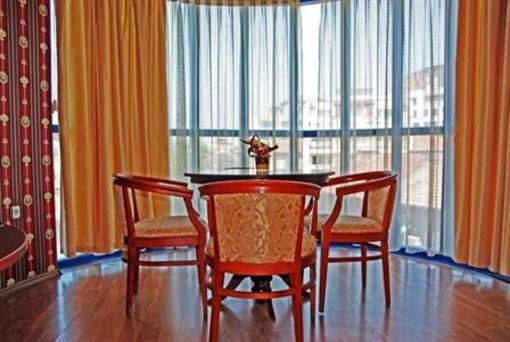 фото отеля Hotel Haskovo