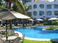 Playa Caracol Hotel