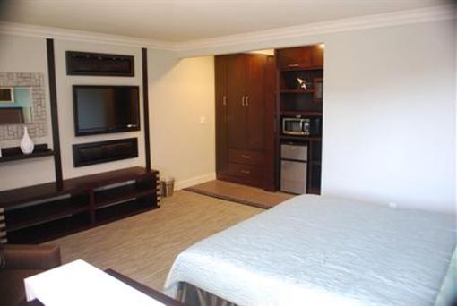 фото отеля Friendly Hills Inn