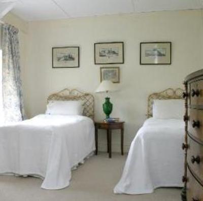 фото отеля Castle Cottages Manorbier Tenby