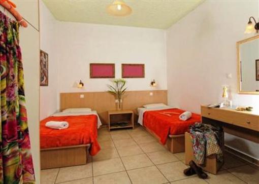 фото отеля Sarpidon Apartments