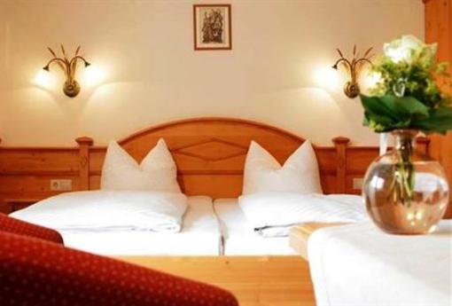 фото отеля Landgasthof Pension Krone Isny im Allgaeu