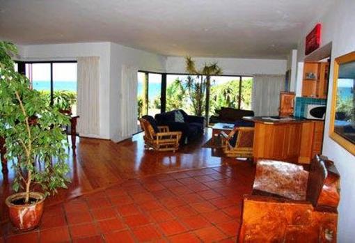 фото отеля Beach House Jeffreys Bay