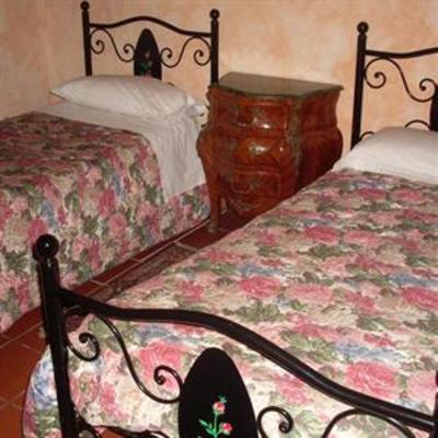 фото отеля Old Garden Bed & Breakfast Cosenza