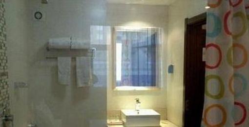 фото отеля Huazheng Business Hotel Changchun