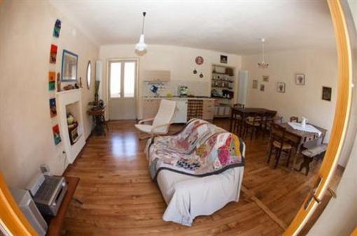 фото отеля Affittacamere Valle Maira