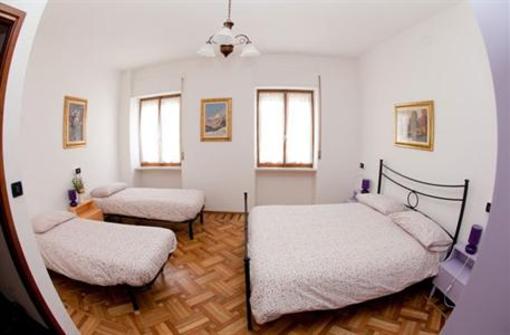 фото отеля Affittacamere Valle Maira