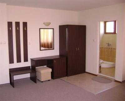 фото отеля Kandrovi Hotel
