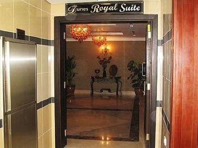 фото отеля Dunes Hotel Apartments Muhaisnah