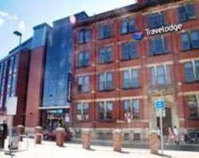 фото отеля Travelodge Macclesfield Central