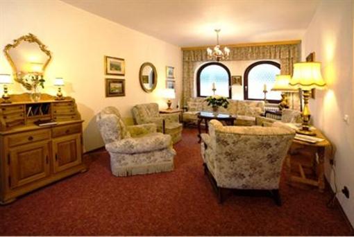 фото отеля Schwarzwälder Hof Hotel Bad Bellingen