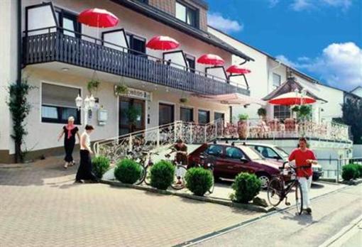 фото отеля Schwarzwälder Hof Hotel Bad Bellingen