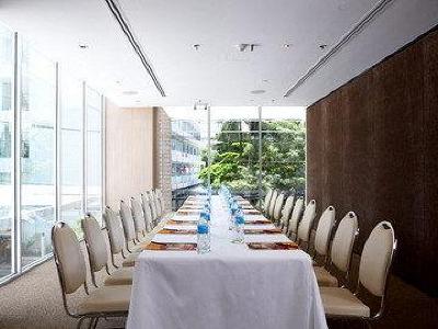 фото отеля Hotel Ibis Sathorn Bangkok