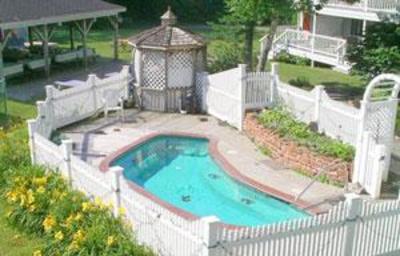 фото отеля Rhumb Line Resort Kennebunkport