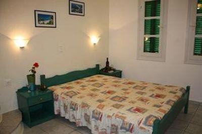 фото отеля Panoramic View Apartments Agios Prokopios