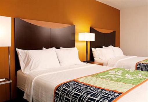 фото отеля Fairfield Inn & Suites Des Moines Airport