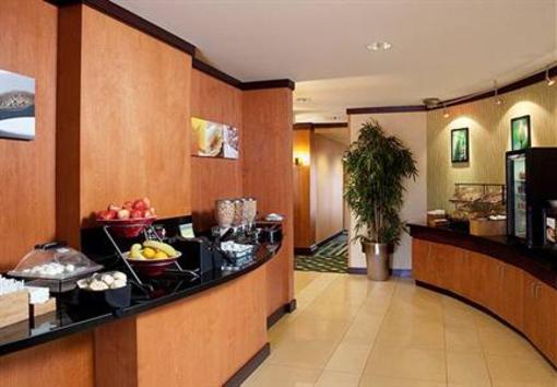 фото отеля Fairfield Inn & Suites Des Moines Airport