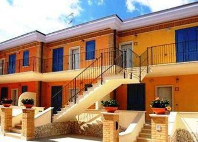 фото отеля Residence Il Borghetto