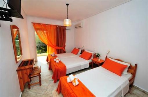 фото отеля Filoxenia Hotel