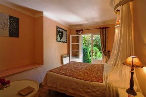 фото отеля Le Clos des Iris