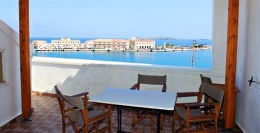 фото отеля Dream Rooms To Let Hotel Ermoupoli