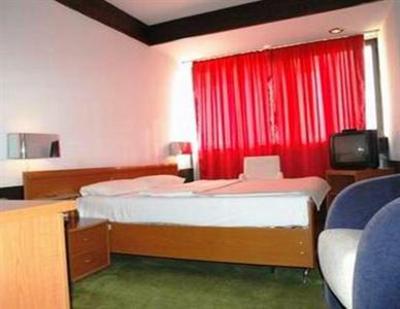 фото отеля Grand Hotel Pristina