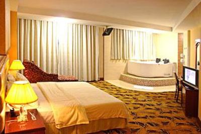 фото отеля Garden Hotel Kaiping