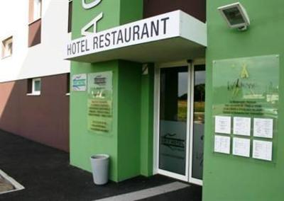 фото отеля Brit Hotel L'Adresse