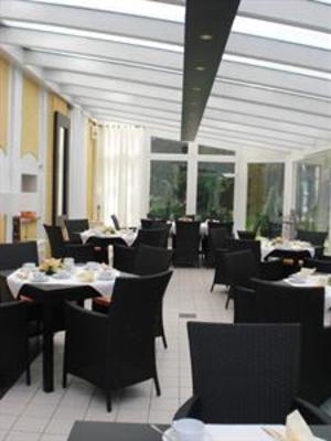 фото отеля Parkhotel Schloss Wulkow