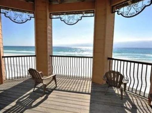 фото отеля ResortQuest Vacation Rentals Mediterranea Destin