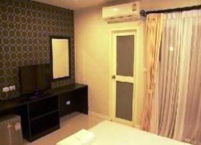 фото отеля Airport Mansion Phuket