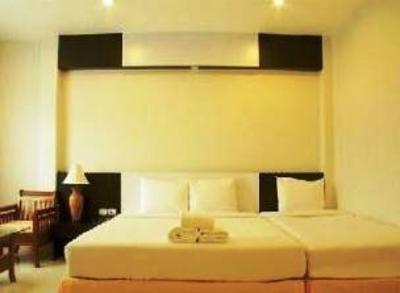 фото отеля Airport Mansion Phuket