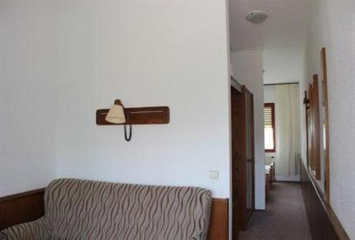 фото отеля Hoerstgener Landhotel zur Post