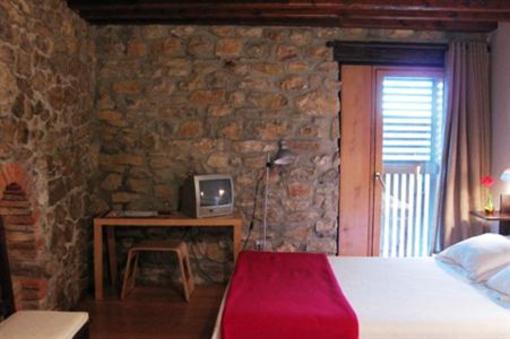 фото отеля Posada Los Calderones Hotel Santillana Del Mar