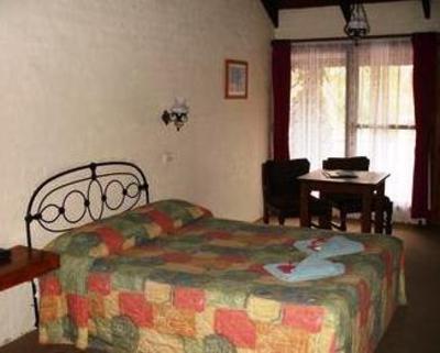 фото отеля Olde Horsham Motor Inn